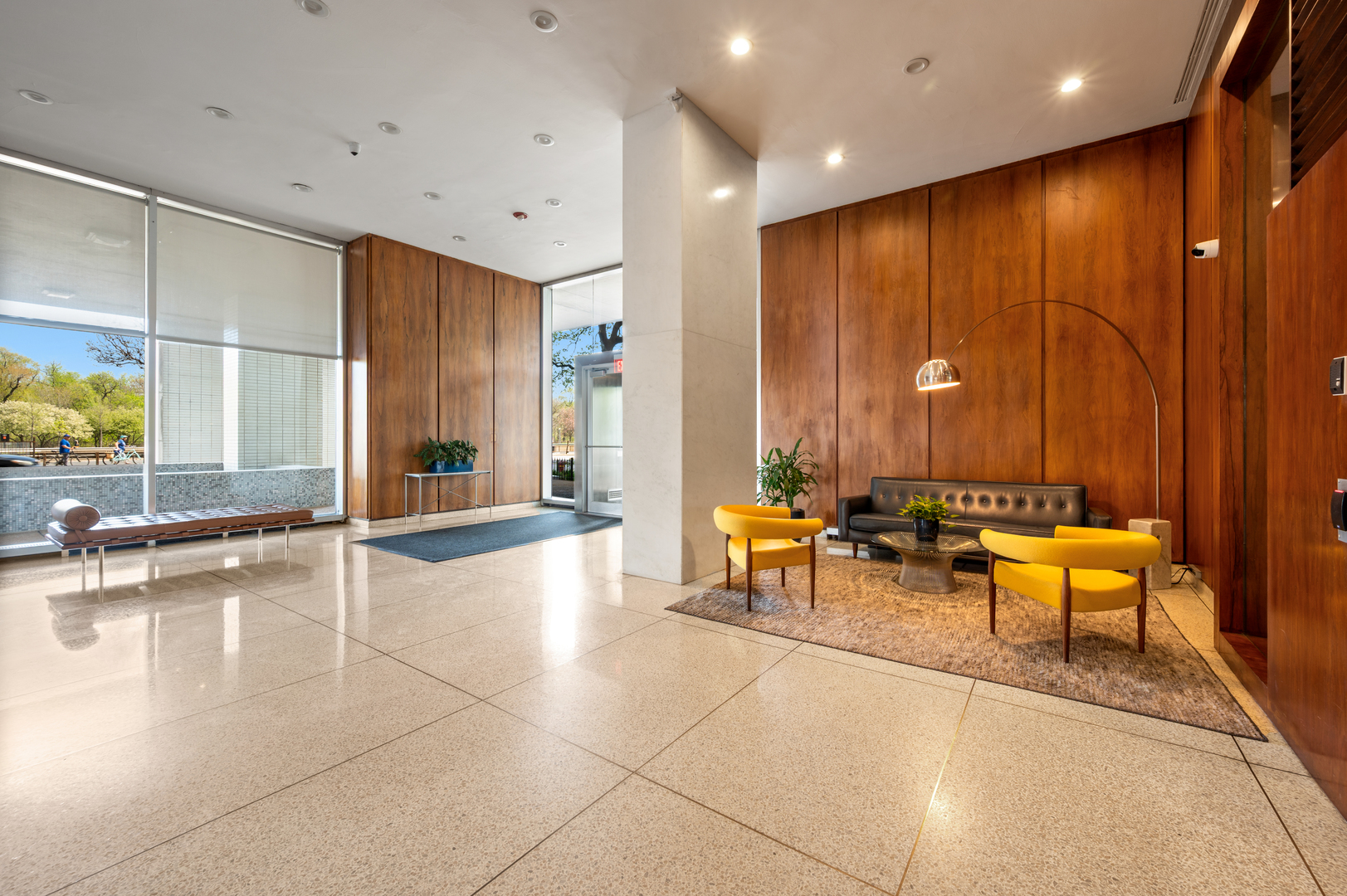 3600 N Lake Shore Drive 1608