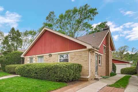 A home in Oak Lawn