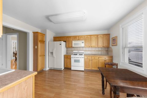 Tiny photo for 800 Ingalton Avenue, West Chicago, IL 60185 (MLS # 12519089)