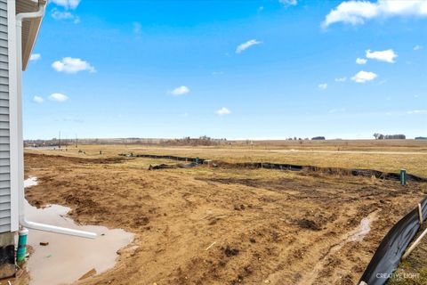 Tiny photo for 34 W Meadow Drive, Cortland, IL 60112 (MLS # 12630968)
