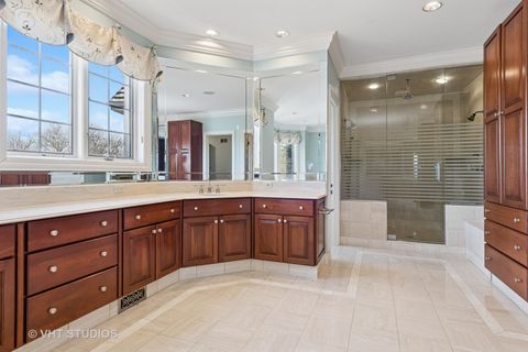 Tiny photo for 560 Oak Knoll Road, Barrington Hills, IL 60010 (MLS # 12309662)