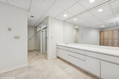 Tiny photo for 560 Oak Knoll Road, Barrington Hills, IL 60010 (MLS # 12309662)