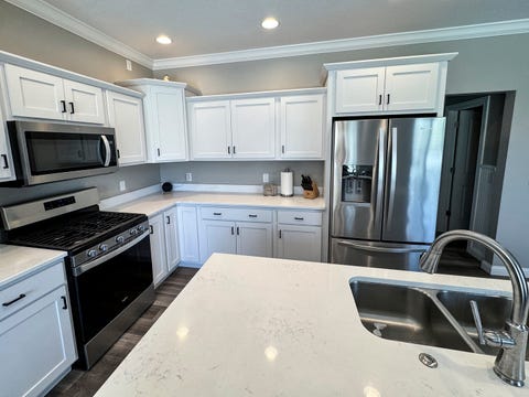 Tiny photo for 4007 Orchard Drive, Bettendorf, IA 52722 (MLS # 12637271)