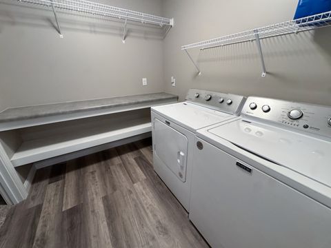 Tiny photo for 4007 Orchard Drive, Bettendorf, IA 52722 (MLS # 12637271)