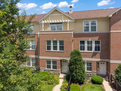 Photo of 231 N West Street #0, Wheaton, IL 60187 (MLS # 12708083)