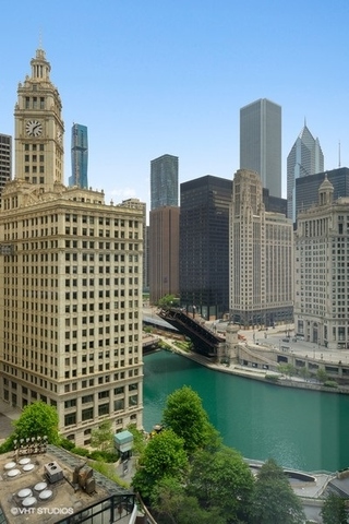 403 N Wabash Avenue 13C