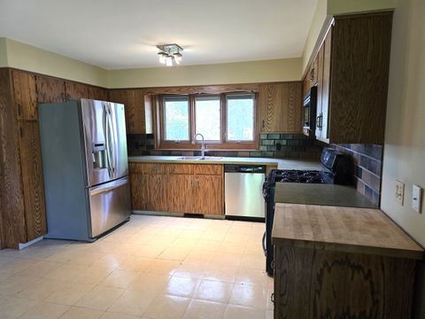 Tiny photo for 1546 Wheeler Street, Woodstock, IL 60098 (MLS # 12460522)