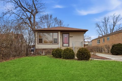 Photo of 3734 W 117th Street, Alsip, IL 60803 (MLS # 12568432)