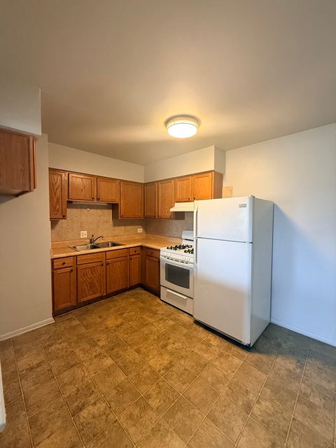 Tiny photo for 5900 Butterfield Road #9, Berkeley, IL 60163 (MLS # 12668262)
