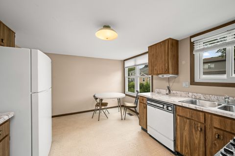 Tiny photo for 6 Wild Rose Court, Streamwood, IL 60107 (MLS # 12465089)