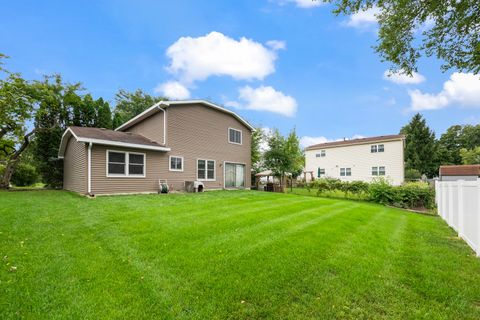 Tiny photo for 6 Wild Rose Court, Streamwood, IL 60107 (MLS # 12465089)