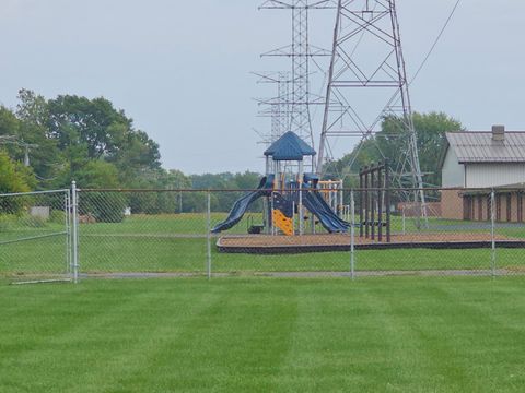 Tiny photo for 3235 S Manor Drive #306, Lansing, IL 60438 (MLS # 12482336)