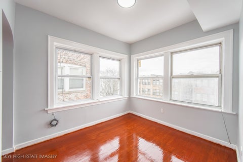 Tiny photo for 6720 S Paxton Avenue #3N, Chicago, IL 60649 (MLS # 12570212)