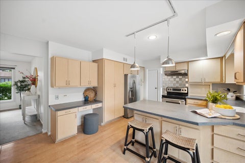 Tiny photo for 1464 Estate Lane, Glenview, IL 60025 (MLS # 12751911)