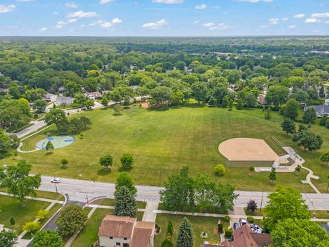Tiny photo for 1425 Brush Hill Circle, Naperville, IL 60540 (MLS # 12414486)