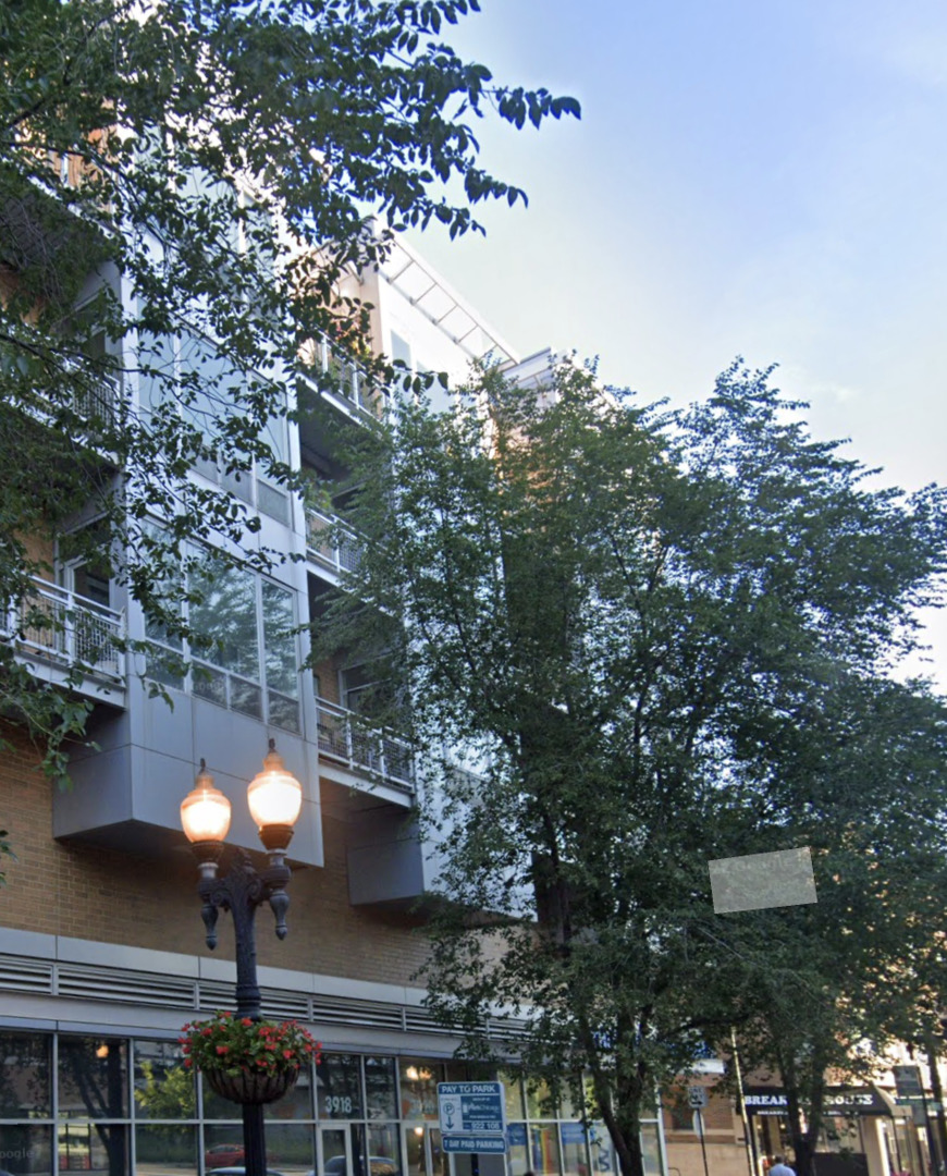 3920 N Sheridan Road 508