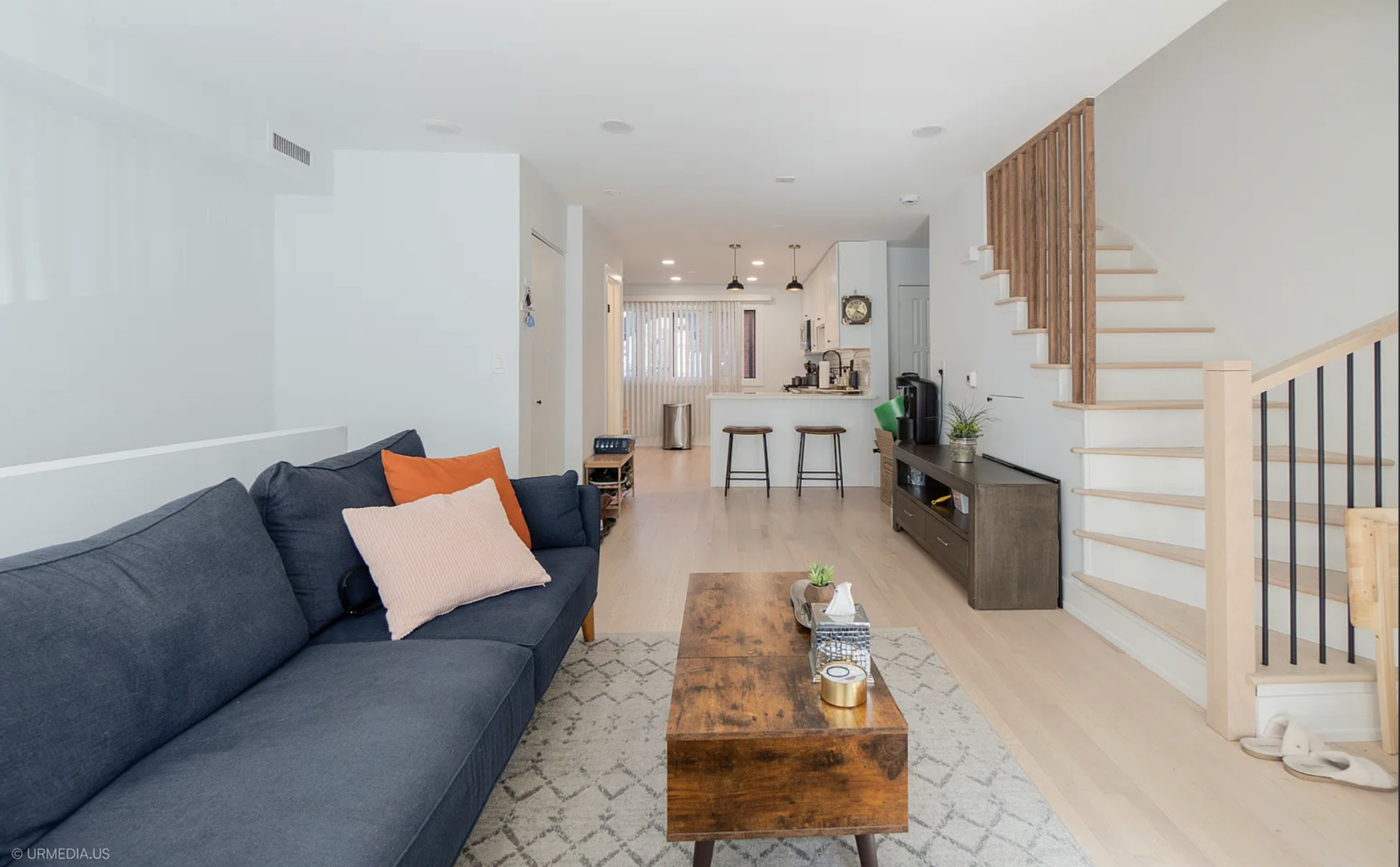 924 W Wrightwood Avenue A2