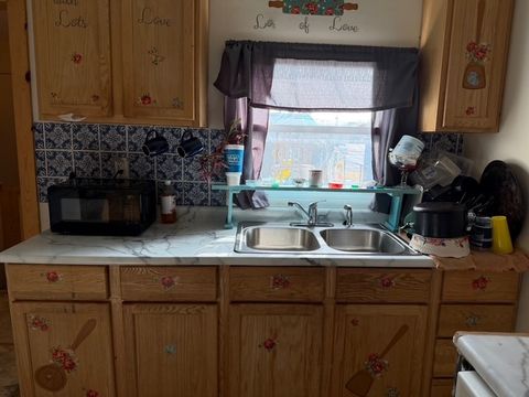 Tiny photo for 702 W Poplar Street, West Frankfort, IL 62896 (MLS # 12550660)