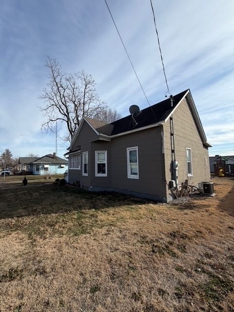 Tiny photo for 702 W Poplar Street, West Frankfort, IL 62896 (MLS # 12550660)