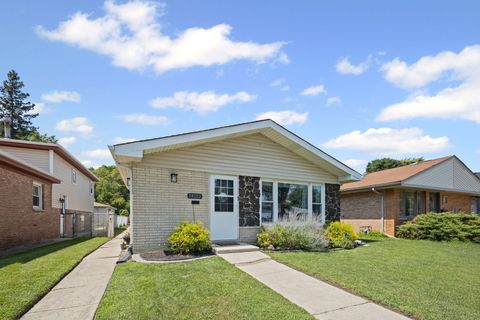 Tiny photo for 14112 S Saginaw Avenue S, Burnham, IL 60633 (MLS # 12438461)