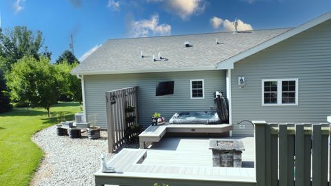 Tiny photo for 112 North Street, Crescent City, IL 60928 (MLS # 12381755)