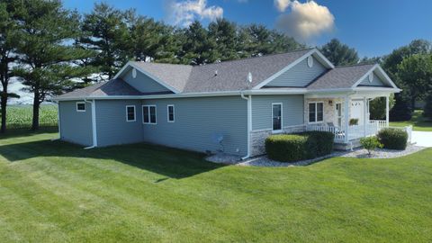 Tiny photo for 112 North Street, Crescent City, IL 60928 (MLS # 12381755)