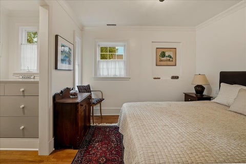 Tiny photo for 601 Washington Street, Valparaiso, IN 46383 (MLS # 12787322)