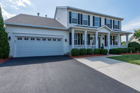 Tiny photo for 1650 Natures Way, Lindenhurst, IL 60046 (MLS # 12538917)