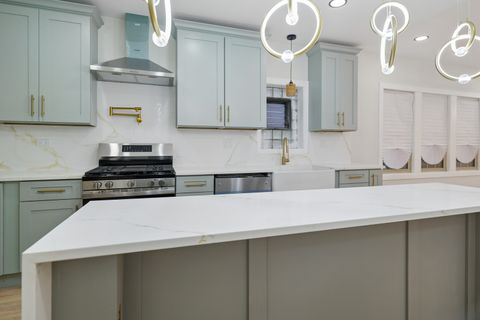 Tiny photo for 5218 W 55th Street, Chicago, IL 60638 (MLS # 12633836)