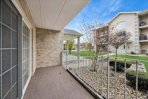 Tiny photo for 9130 W 95th Street #1B, Hickory Hills, IL 60457 (MLS # 12612755)