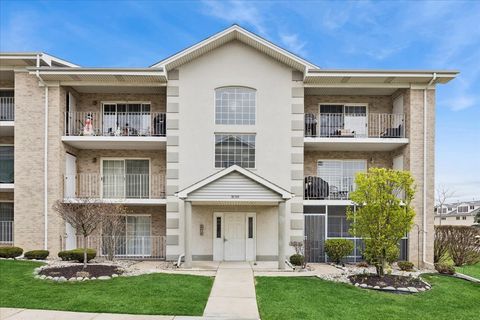 Photo of 9130 W 95th Street #1B, Hickory Hills, IL 60457 (MLS # 12612755)