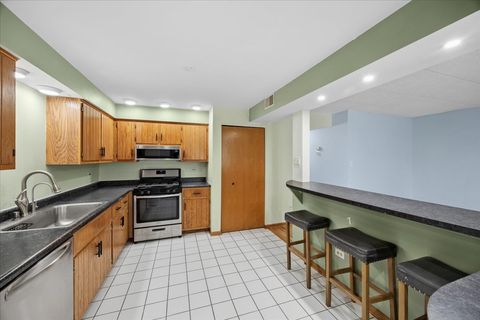 Tiny photo for 9130 W 95th Street #1B, Hickory Hills, IL 60457 (MLS # 12612755)