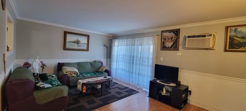 Tiny photo for 7550 W 111th Street #1B, Worth, IL 60482 (MLS # 12543354)