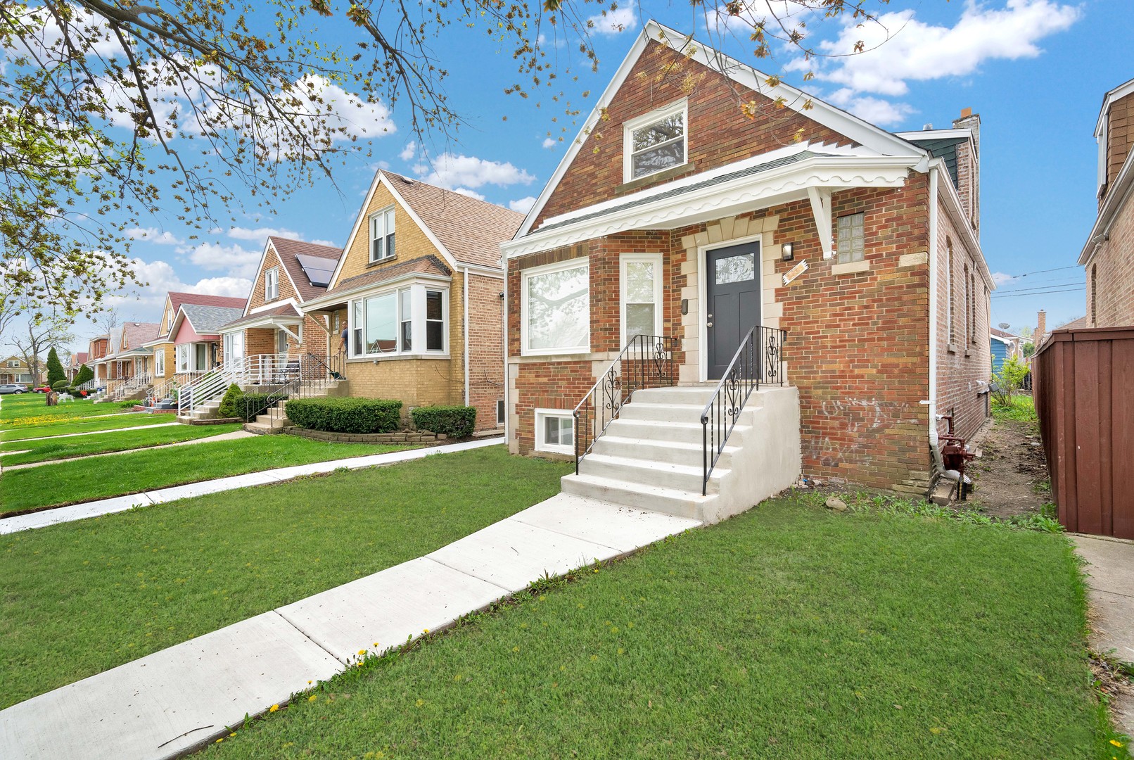 3435 W 71st Place