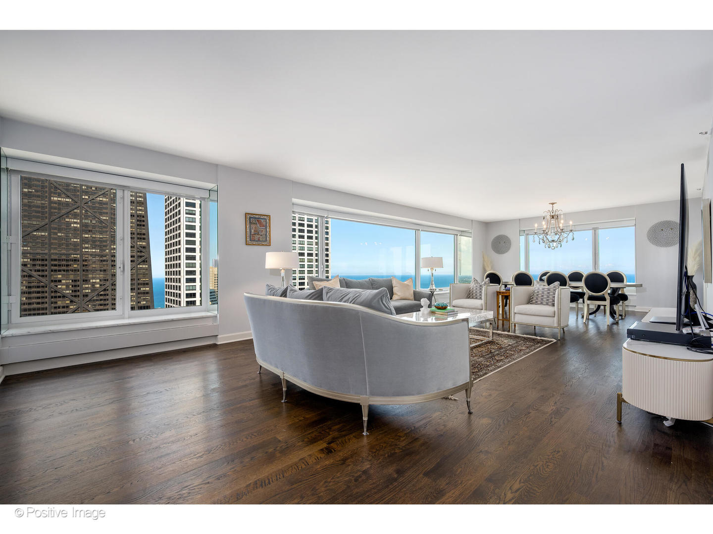161 E CHICAGO Avenue 54A