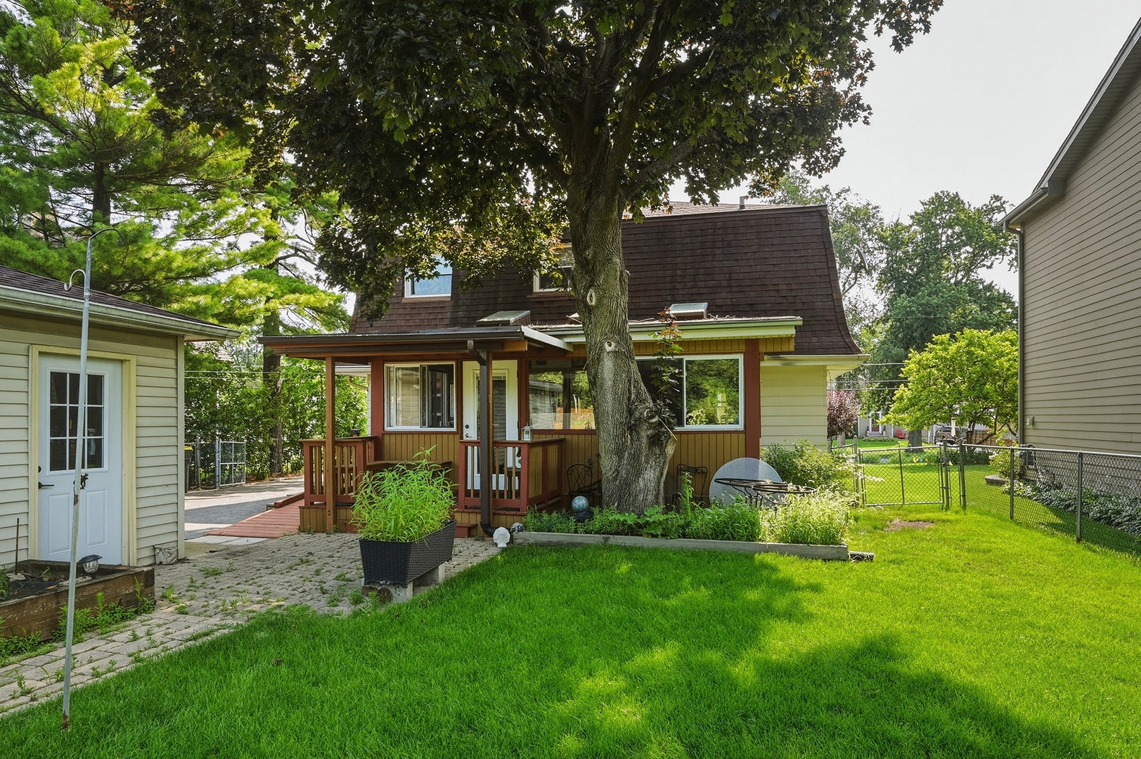 310 N Washington Street