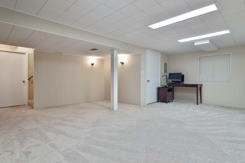 Tiny photo for 419 W Sheridan Place, Lake Bluff, IL 60044 (MLS # 12681542)