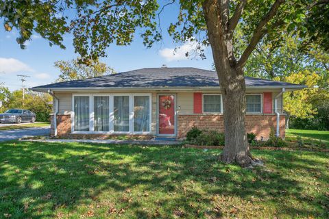 Photo of 370 Miami Street, Park Forest, IL 60466 (MLS # 12510817)