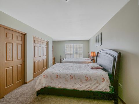 Tiny photo for 402 S Palmer Drive, Bolingbrook, IL 60490 (MLS # 12466432)