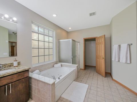 Tiny photo for 402 S Palmer Drive, Bolingbrook, IL 60490 (MLS # 12466432)