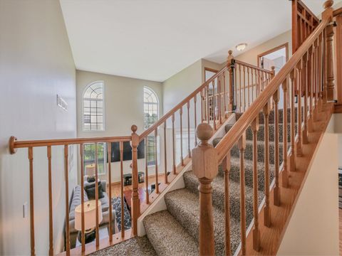 Tiny photo for 402 S Palmer Drive, Bolingbrook, IL 60490 (MLS # 12466432)