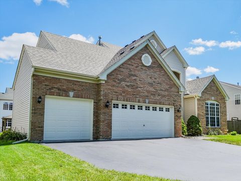 Tiny photo for 402 S Palmer Drive, Bolingbrook, IL 60490 (MLS # 12466432)