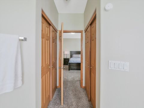 Tiny photo for 402 S Palmer Drive, Bolingbrook, IL 60490 (MLS # 12466432)