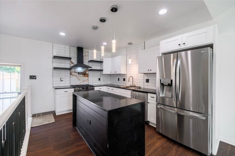 Tiny photo for 1300 Washington Street, Chicago Heights, IL 60411 (MLS # 12789470)