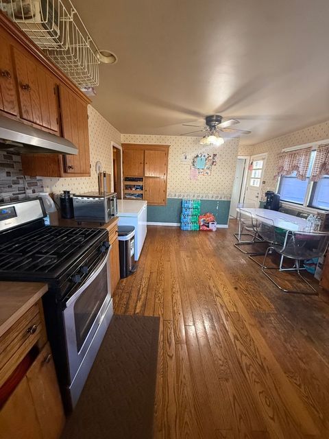 Tiny photo for 17164 Louis Avenue, South Holland, IL 60473 (MLS # 12574652)