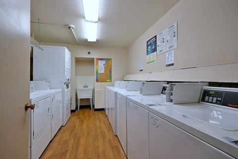 Tiny photo for 1880 Bonnie Lane #112, Hoffman Estates, IL 60169 (MLS # 12595356)