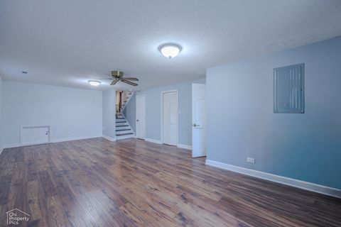 Tiny photo for 9113 Belleforte Avenue, Morton Grove, IL 60053 (MLS # 12582563)