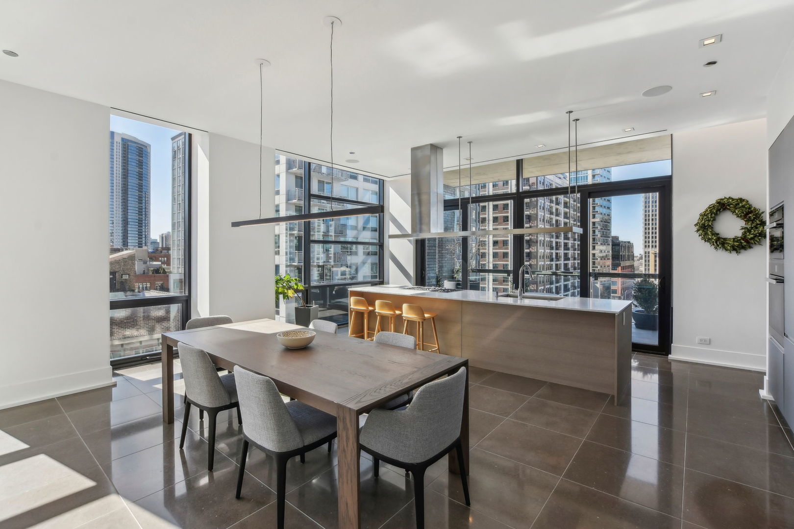 400 W Huron Street 702