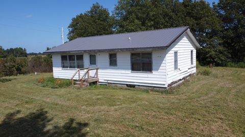 Tiny photo for 2029 E 2300 North Road, Watseka, IL 60970 (MLS # 12463605)