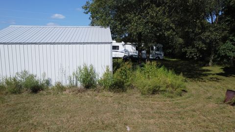 Tiny photo for 2029 E 2300 North Road, Watseka, IL 60970 (MLS # 12463605)